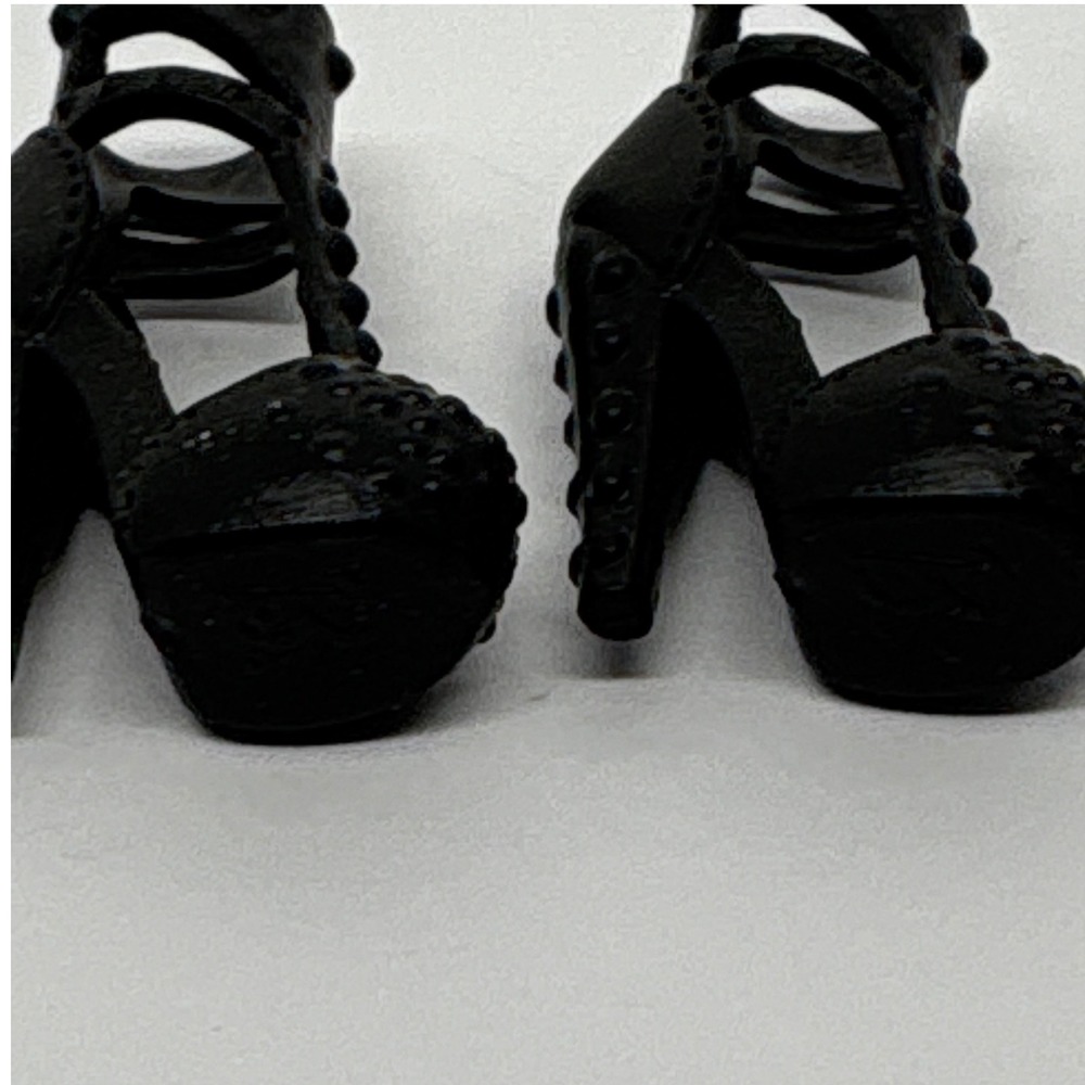 Vintage Barbie Doll Shoes Black Studded Platform Heels Accessories - Picture 7 of 9